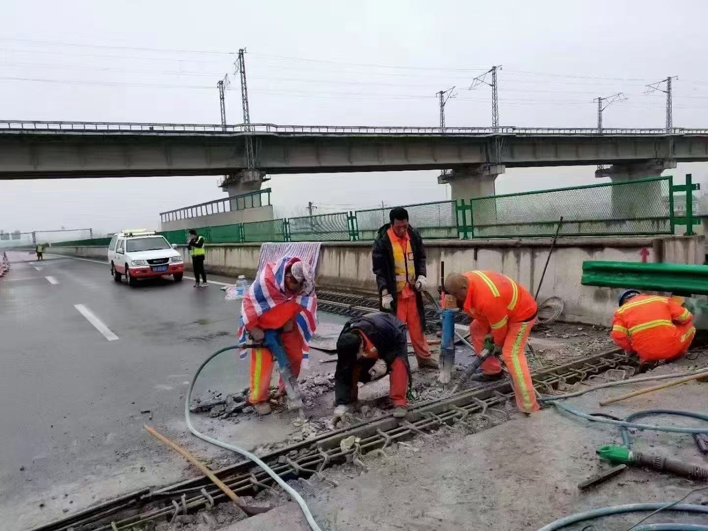 南宁桥梁伸缩缝抢修料